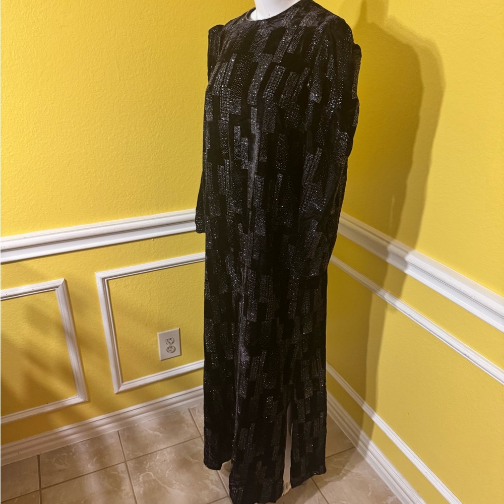 Neiman Marcus Black and Silver Patterned Dress - Picture 17 of 17